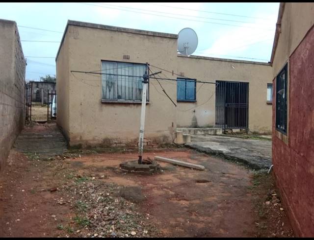 0 BEDROOM HOUSE FOR SALE IN BRAM FISCHERVILLE
